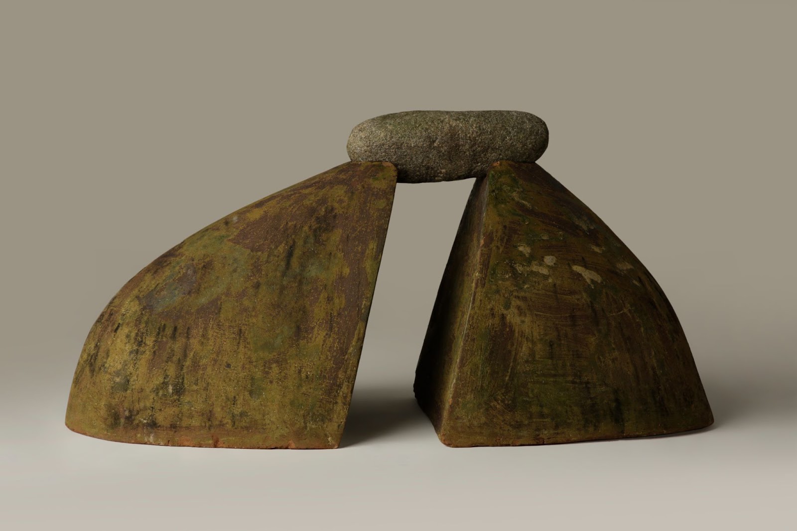 Exposição no Instituto Tomie Ohtake valoriza a cerâmica nipo